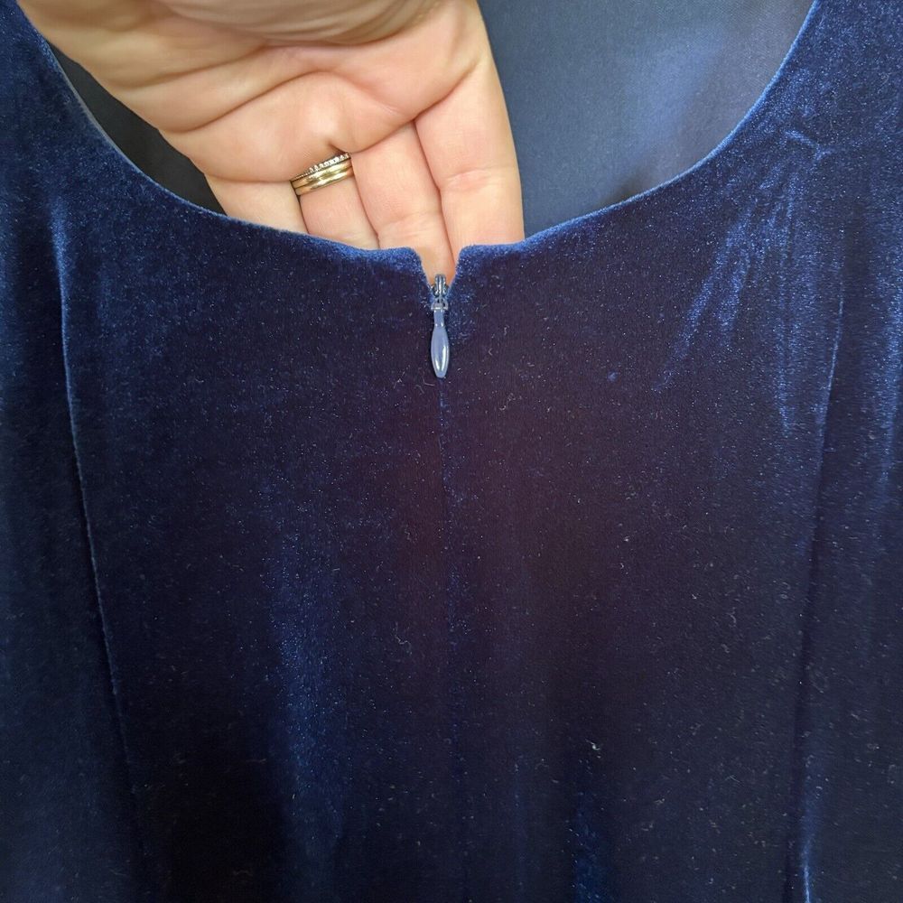 Alex Evenings Women's Side-Ruched‎ Velvet Jewel Dress size 8 mother of the bride - Picture 7 of 14
